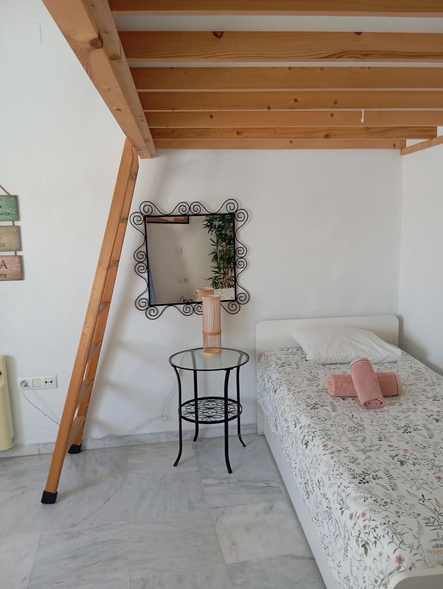 Apartamento Luminoso Casco Antiguo San Luis Apartment Seville Exterior photo
